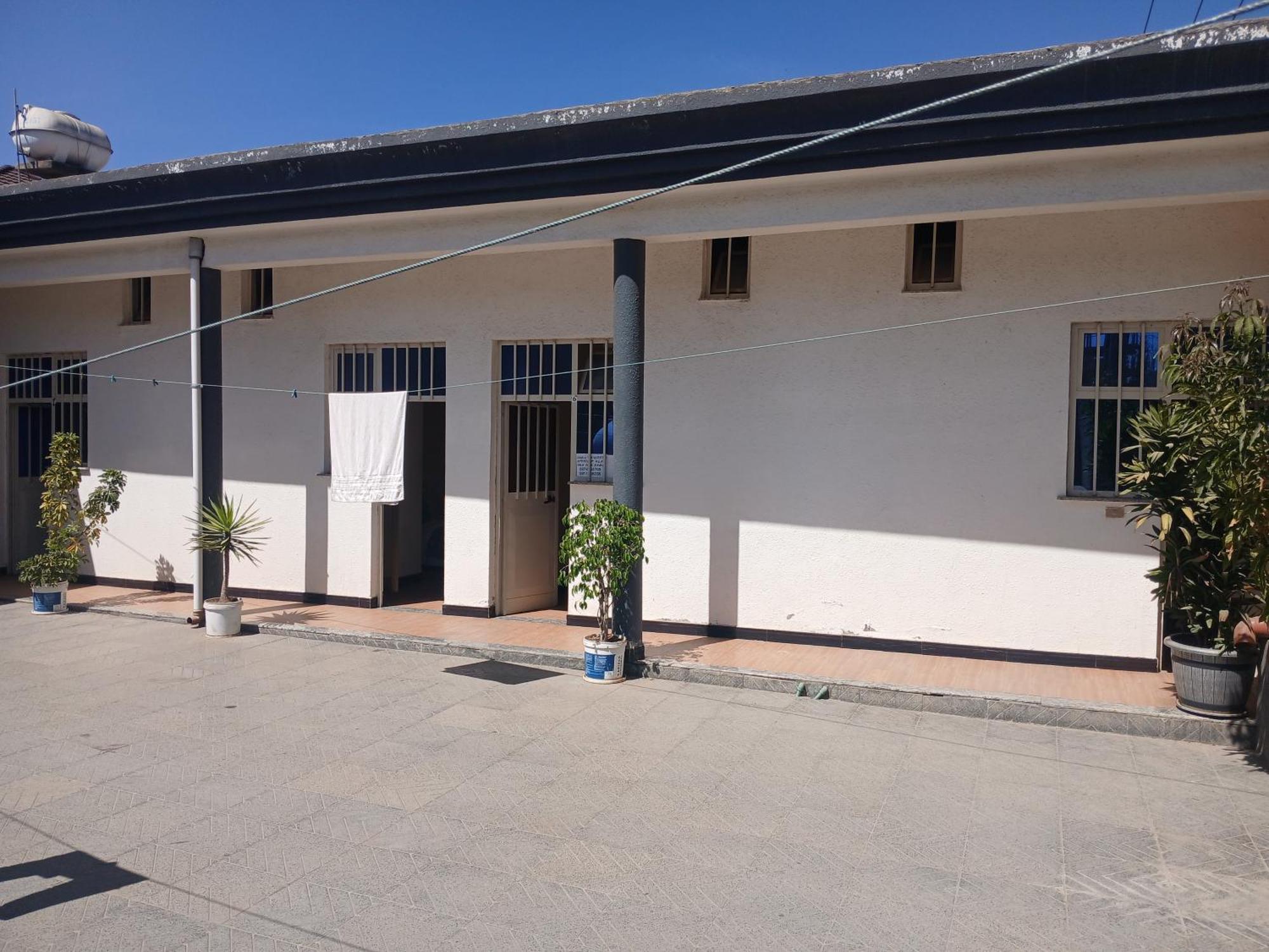 Addis Guest House Экстерьер фото